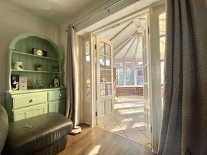 Lounge- click for photo gallery